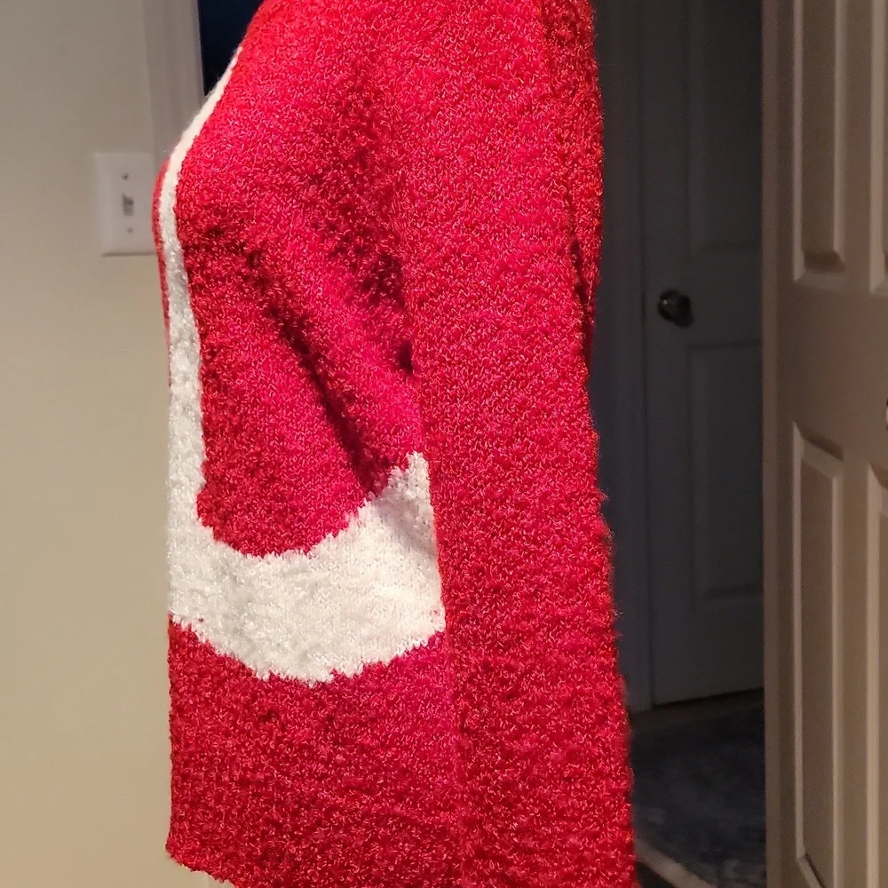 Chanel Uniform 22P Red and White Women's Sweater - Picture 7 of 10